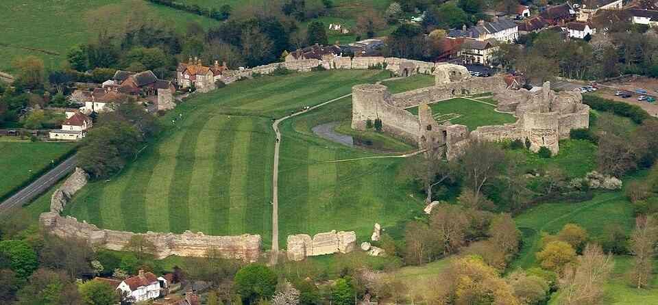 pevensey castle
