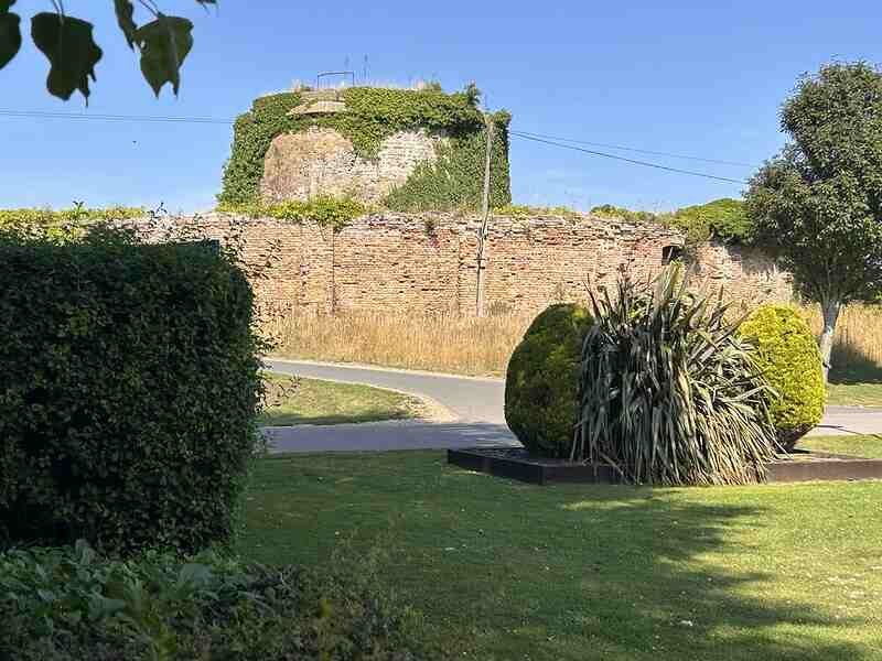 rye harbour defences